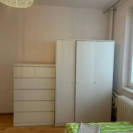 Your 24 With Parking Apartmán Košice